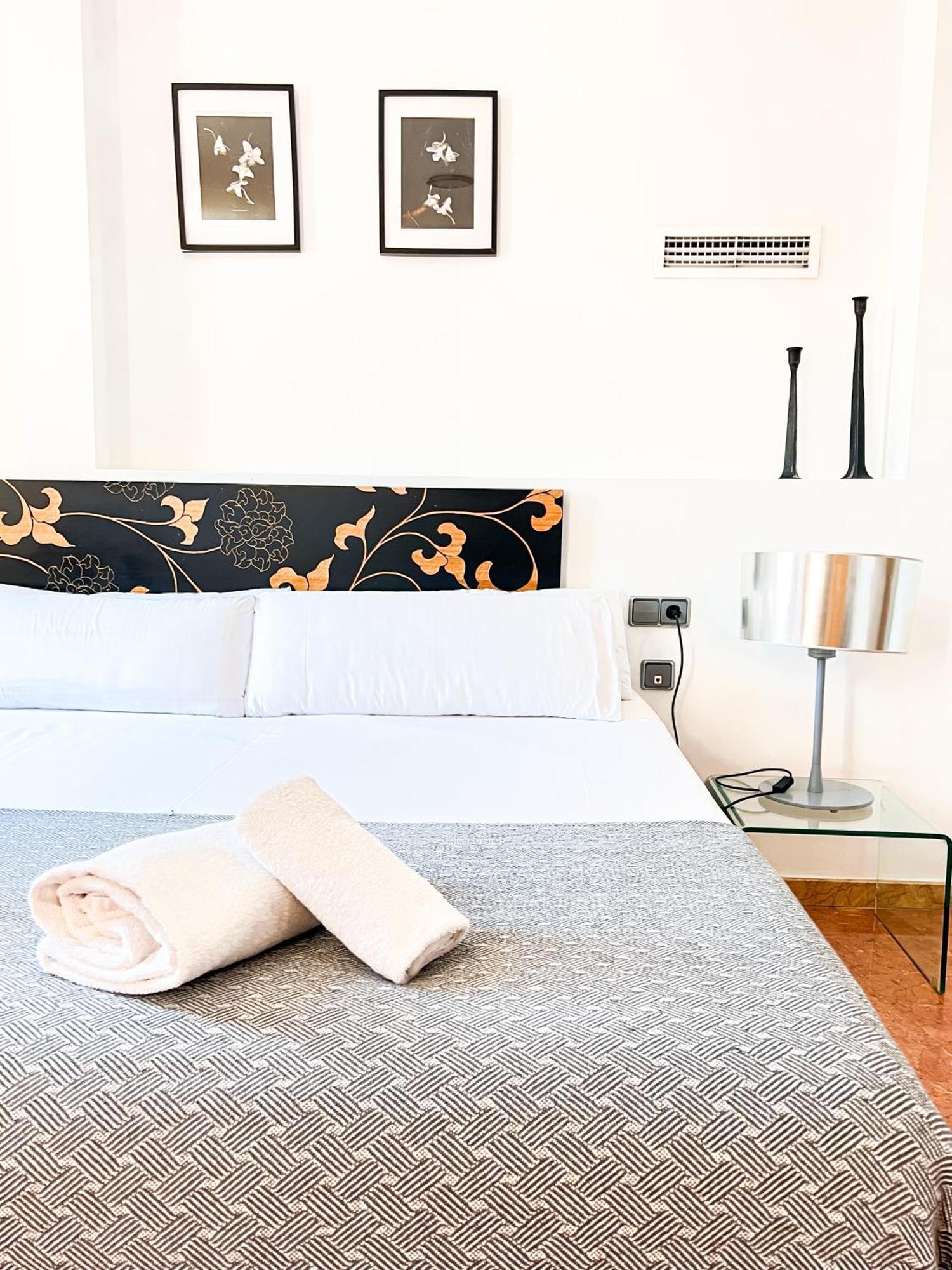 Happy Apartments Valencia - Lope De Vega Ngoại thất bức ảnh